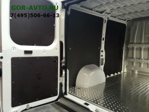 obshivka-fiat-ducato-l1h1-dveri-steny